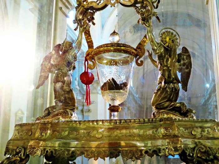 Lanciano miracle eucharistic eucharist catholic roman miracles faith true